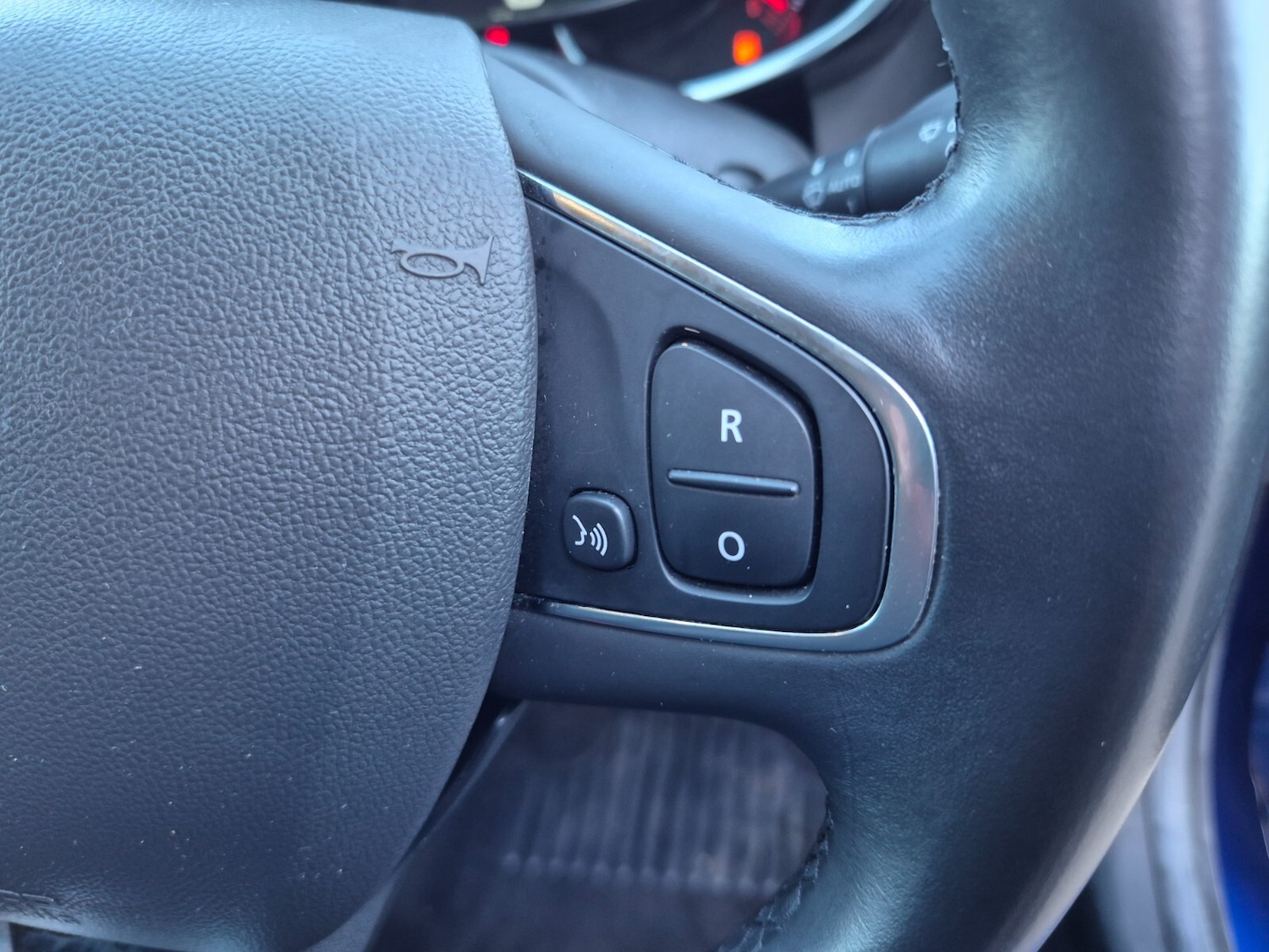 Used Renault Clio 2019 for sale - 78172737: Photo 31