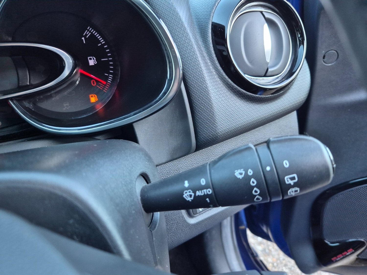 Used Renault Clio 2019 for sale - 78172737: Photo 33