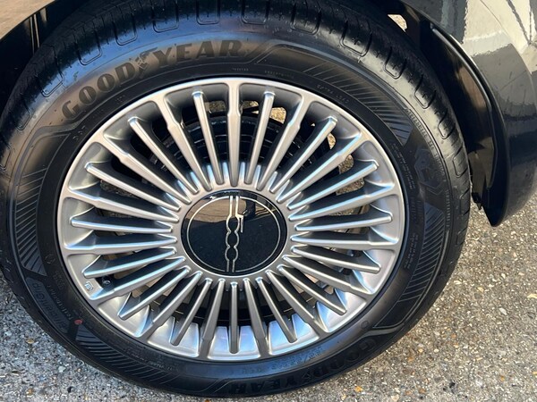 Used Fiat 500 2024 for sale - 75354592: Photo 10