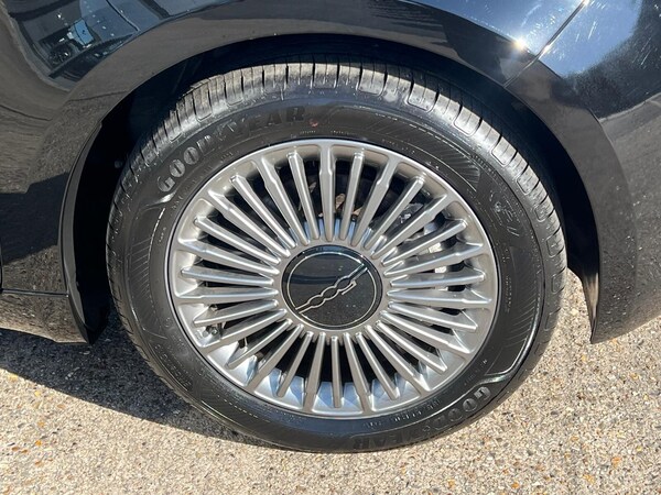 Used Fiat 500 2024 for sale - 75354592: Photo 9