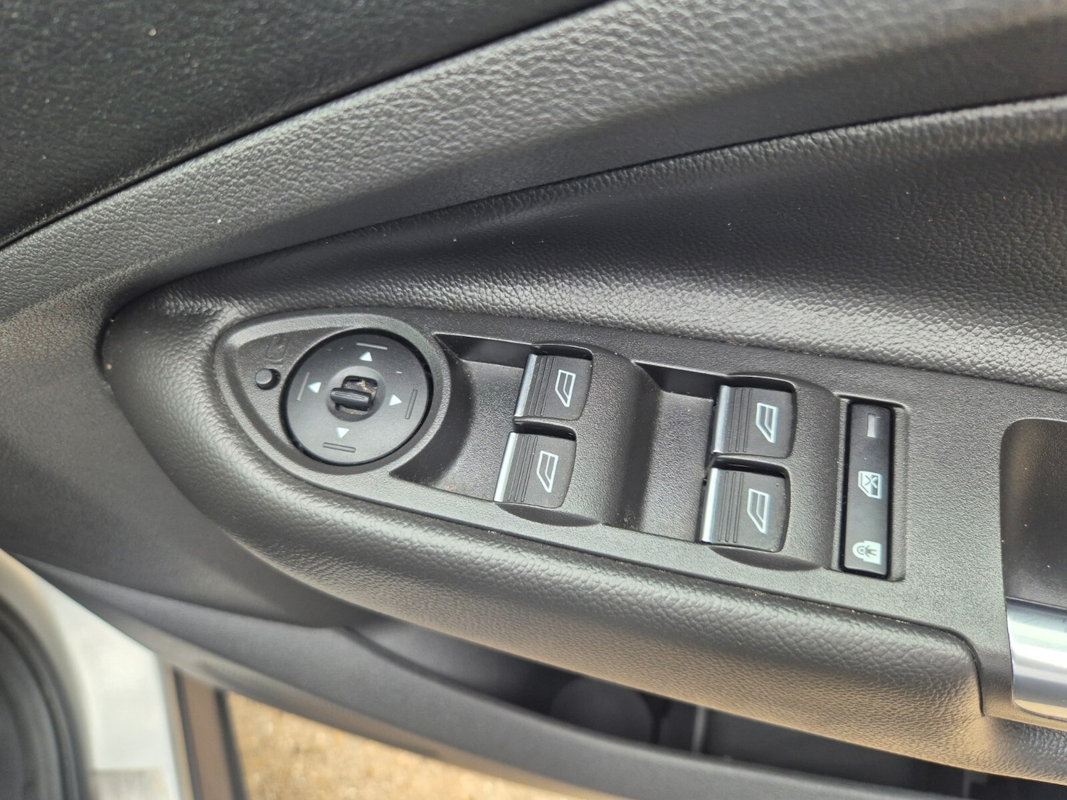 Vehicle 27