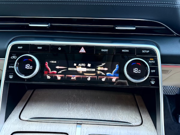 Used Genesis GV80 2022 for sale - 75354684: Photo 42