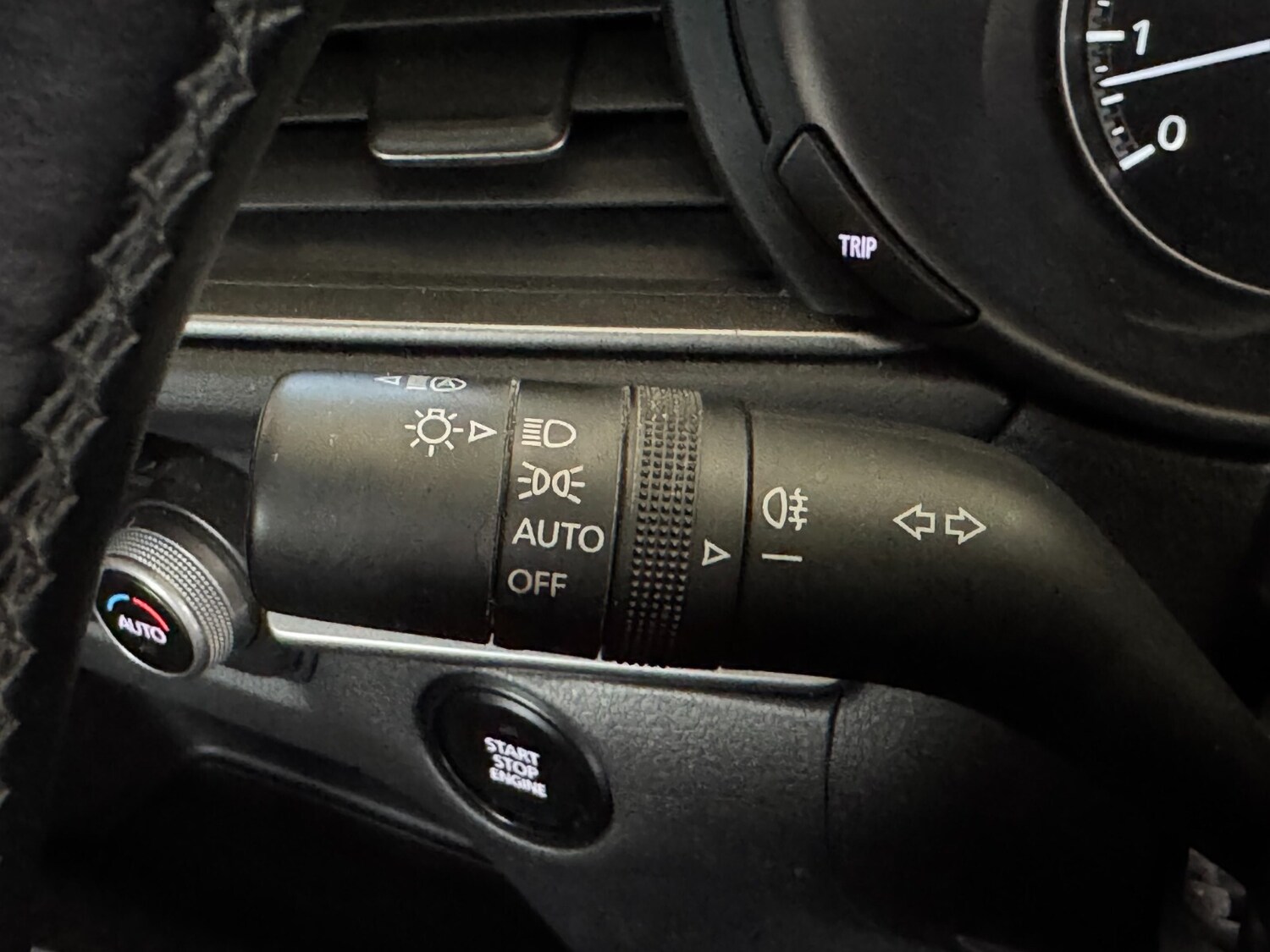 Used Mazda CX-30 2022 for sale - 76328271: Photo 41