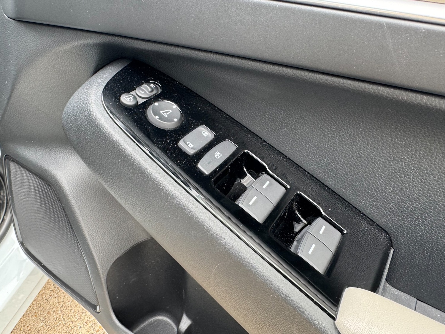 Used Honda HR-V 2023 for sale - 77079060: Photo 29