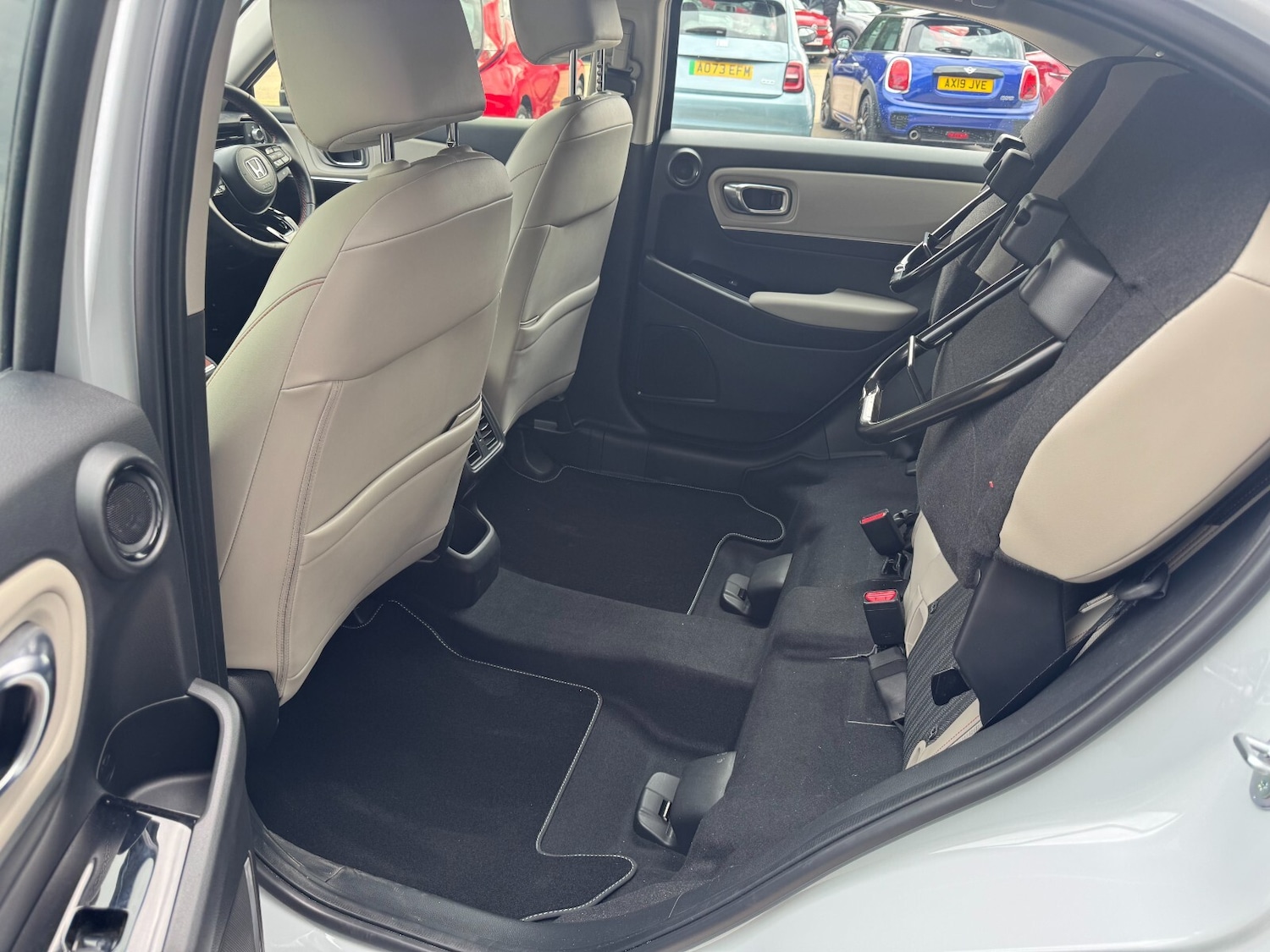 Used Honda HR-V 2023 for sale - 77079060: Photo 48