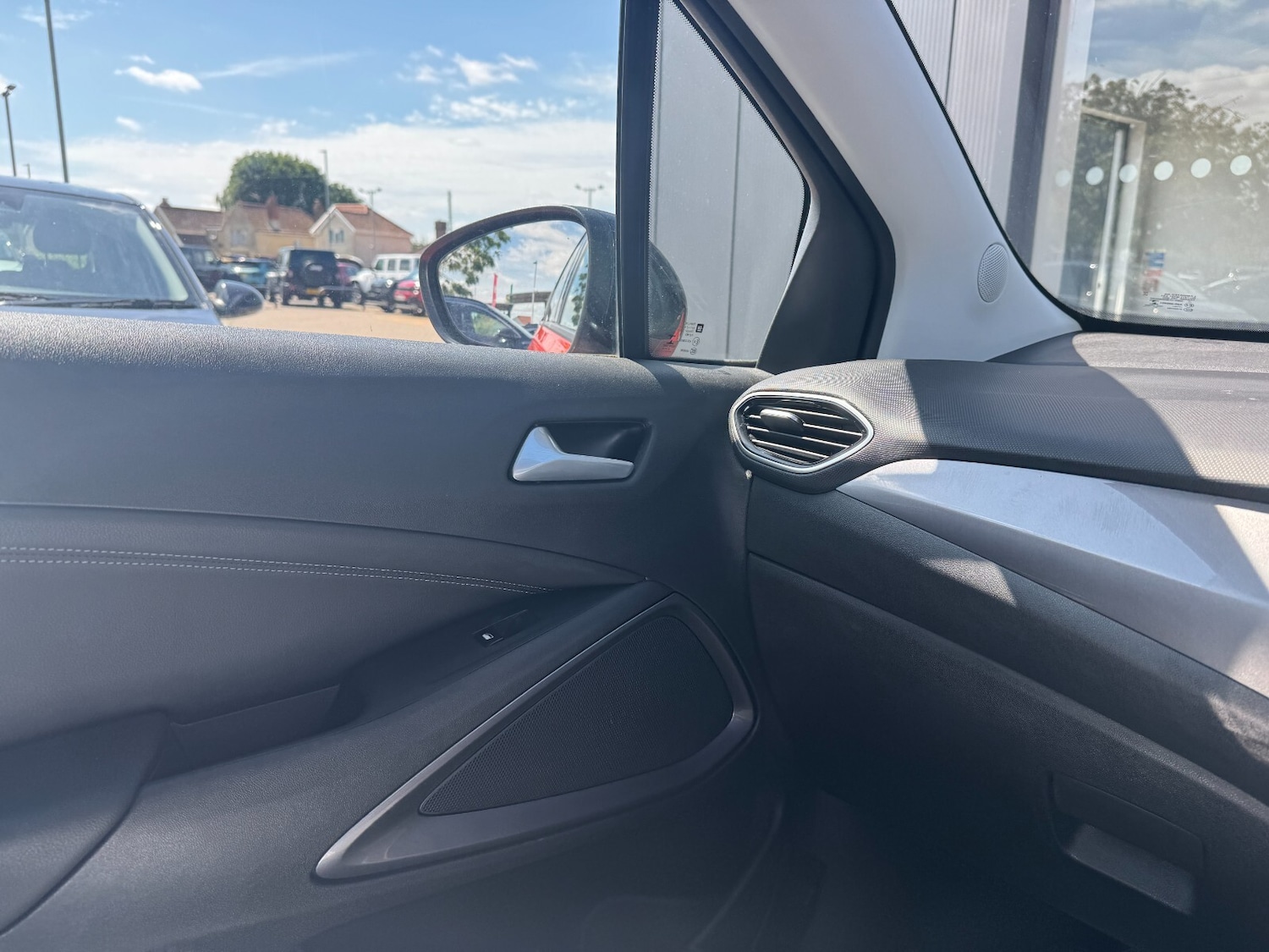 Used Vauxhall Crossland 2022 for sale - 76954497: Photo 34