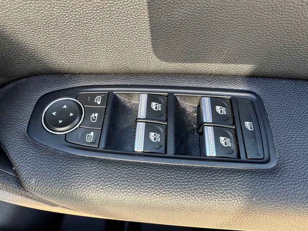 Used Renault Captur 2021 for sale - 75534202: Photo 41
