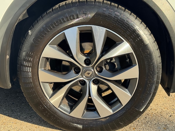 Used Renault Captur 2021 for sale - 75534202: Photo 47