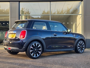 Used MINI Hatch 2020 for sale - 76861687: Photo