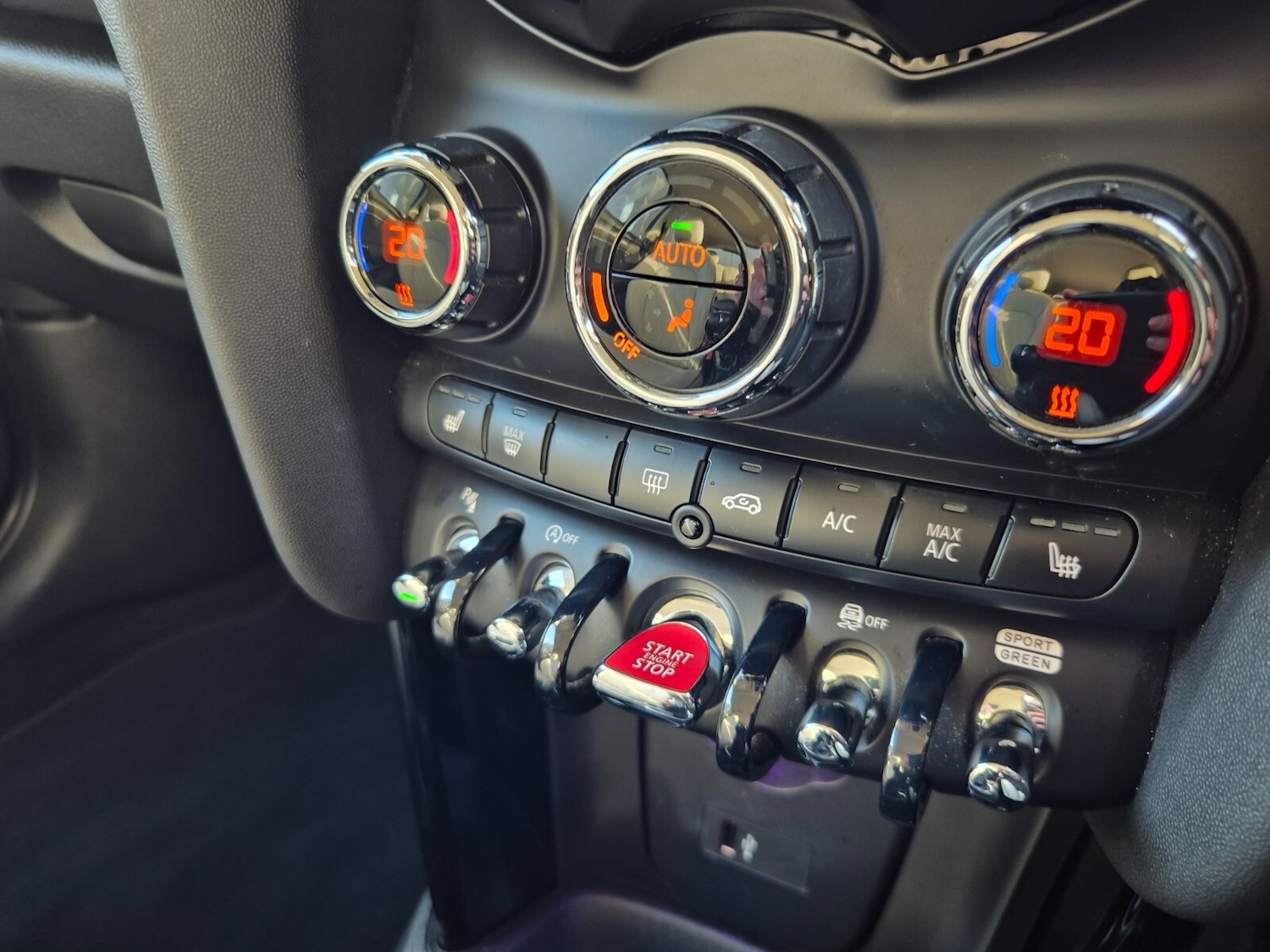 Used MINI Hatch 2020 for sale - 76861687: Photo 41