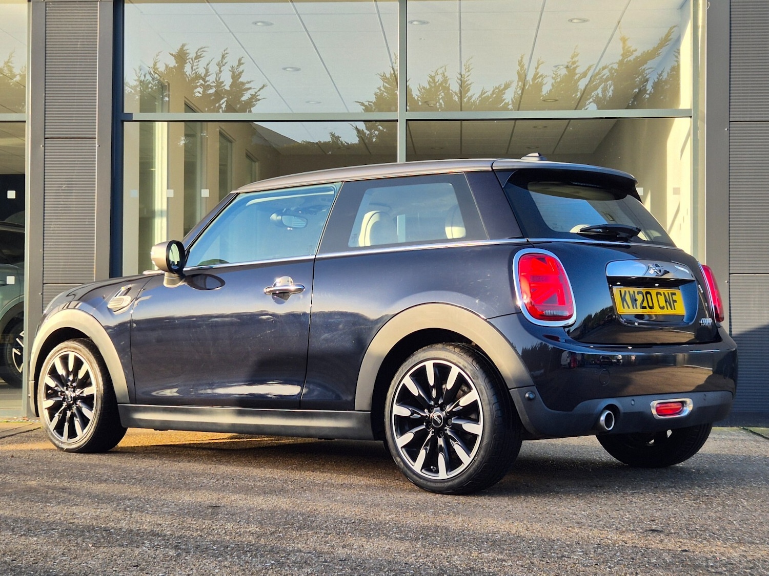 Used MINI Hatch 2020 for sale - 76861687: Photo 5