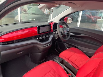 Used Fiat 500 2022 for sale - 76868759: Photo