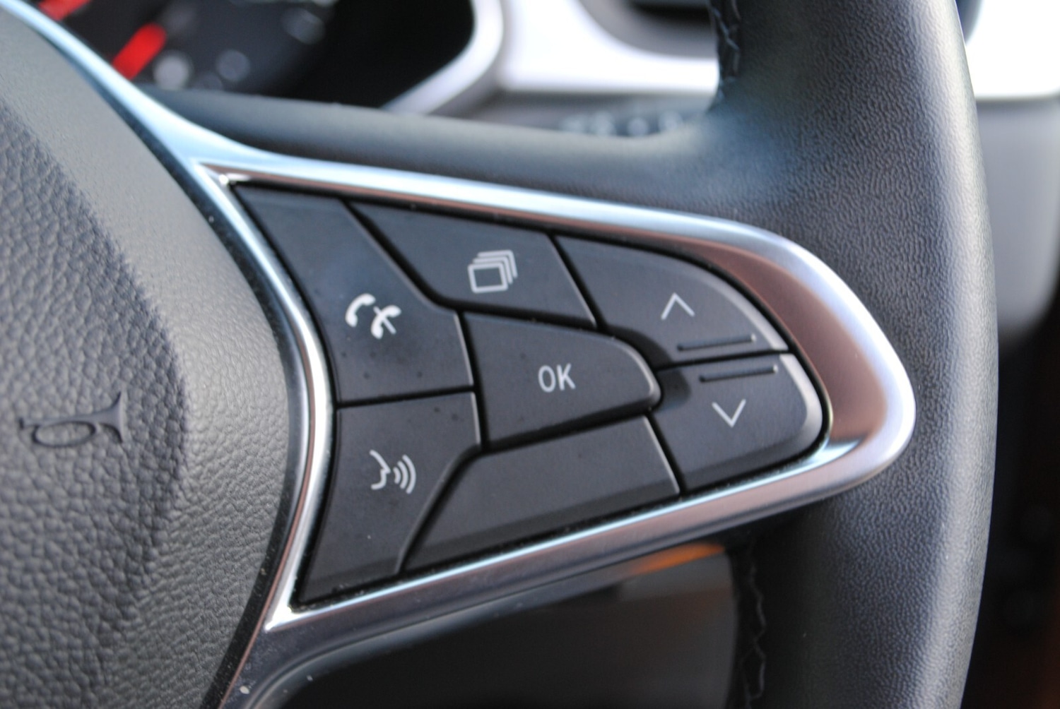 Used Renault Captur 2021 for sale - 76868898: Photo 33