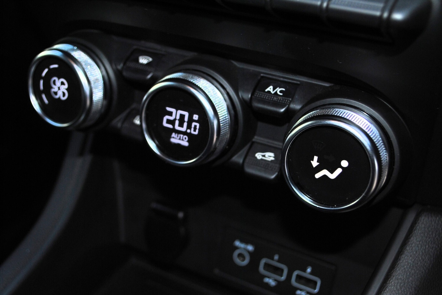 Used Renault Captur 2021 for sale - 76868898: Photo 35