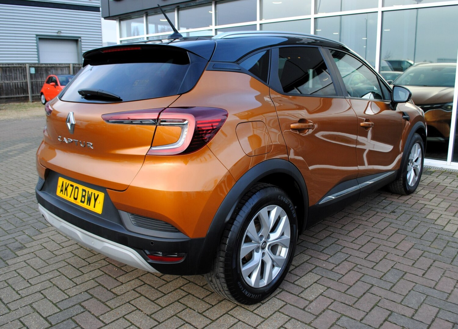 Used Renault Captur 2021 for sale - 76868898: Photo 5