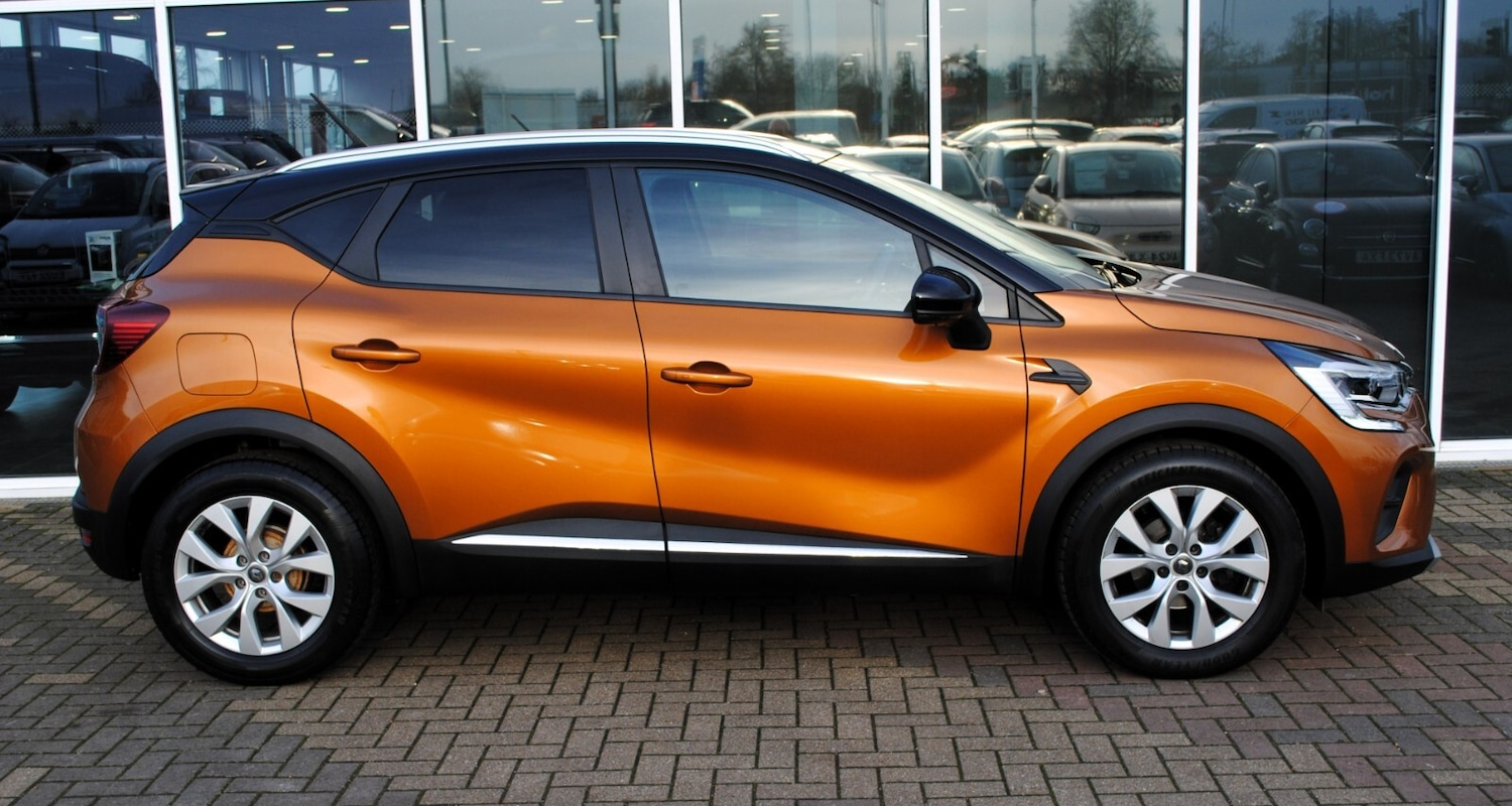 Used Renault Captur 2021 for sale - 76868898: Photo 8
