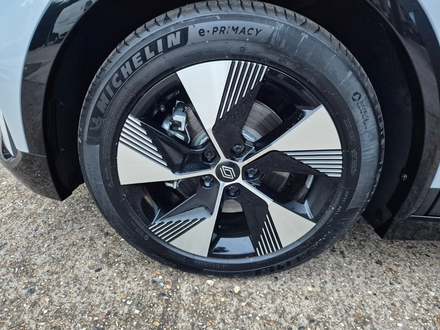 Used Renault Megane E Tech 2024 for sale - 76868890: Photo 15