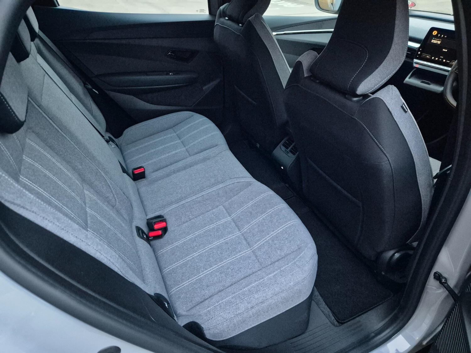 Used Renault Megane E Tech 2024 for sale - 76868890: Photo 19