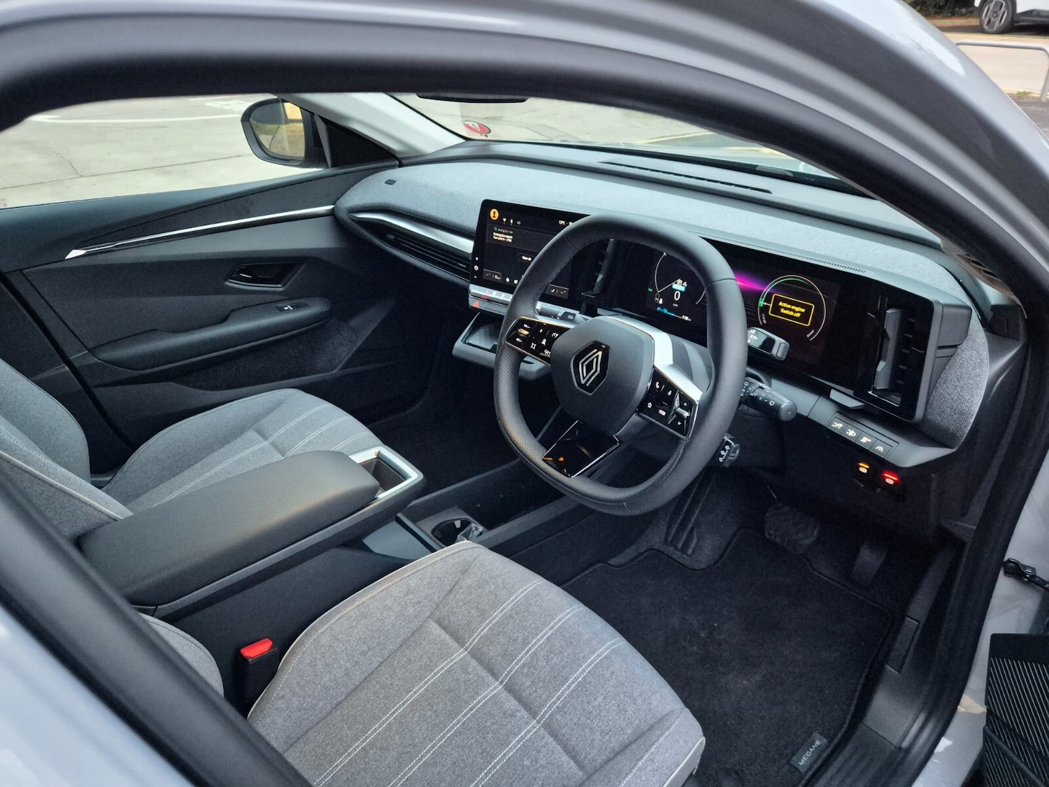 Used Renault Megane E Tech 2024 for sale - 76868890: Photo 26