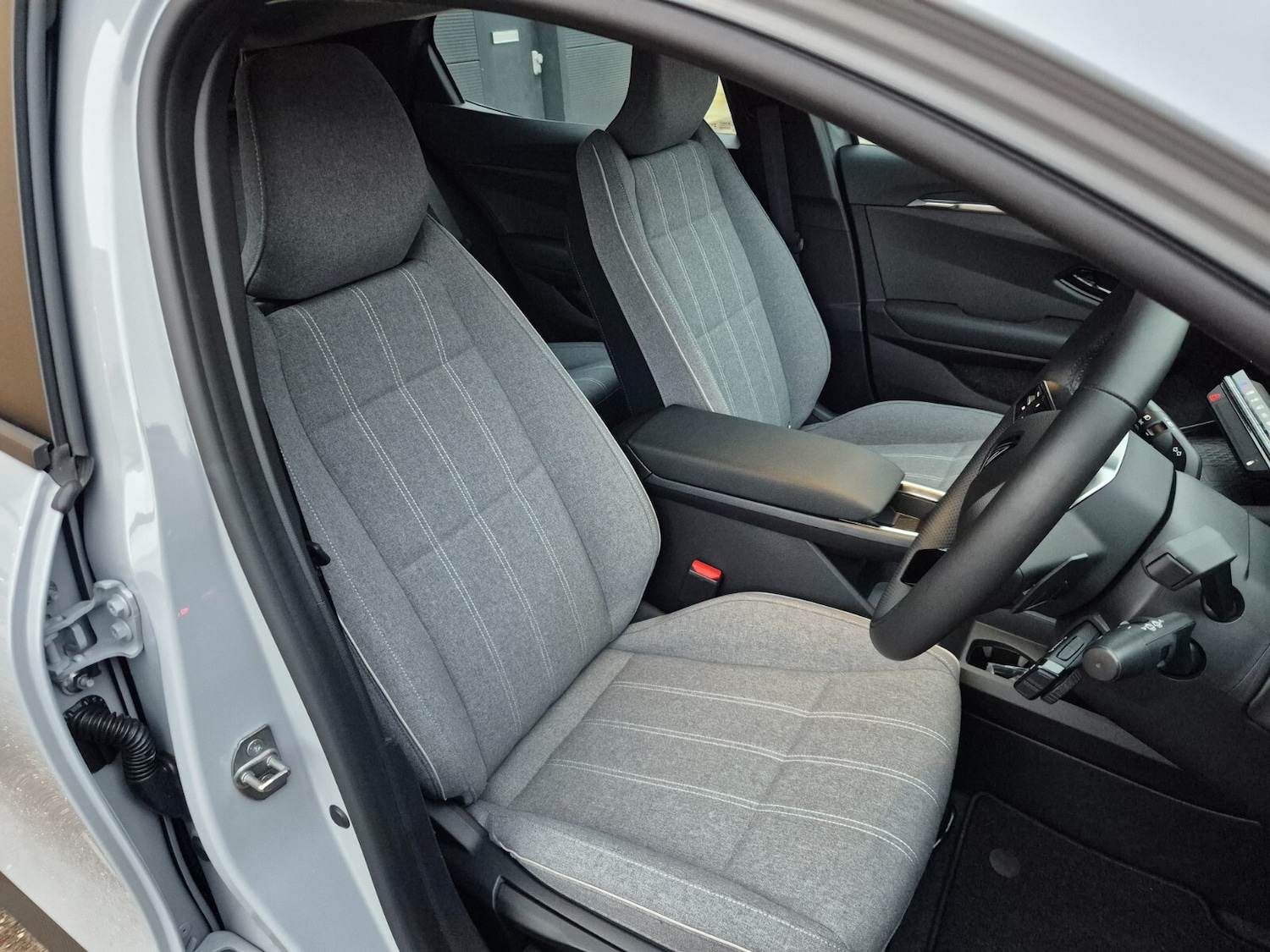 Used Renault Megane E Tech 2024 for sale - 76868890: Photo 27