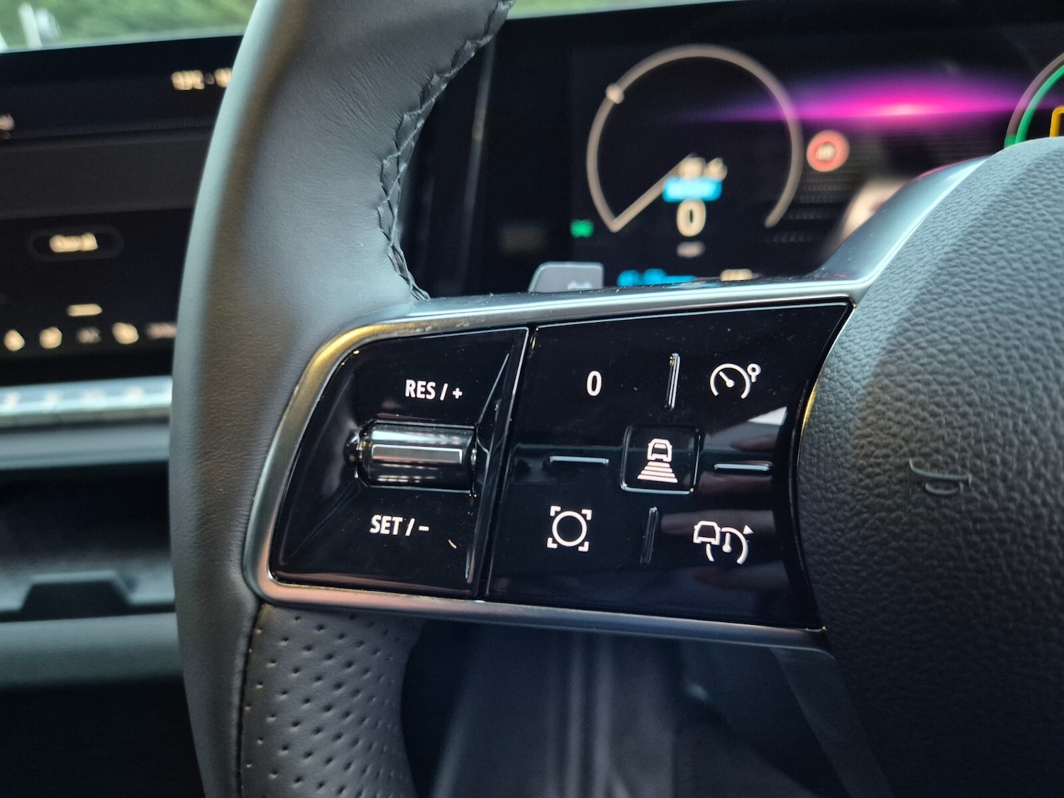 Used Renault Megane E Tech 2024 for sale - 76868890: Photo 32