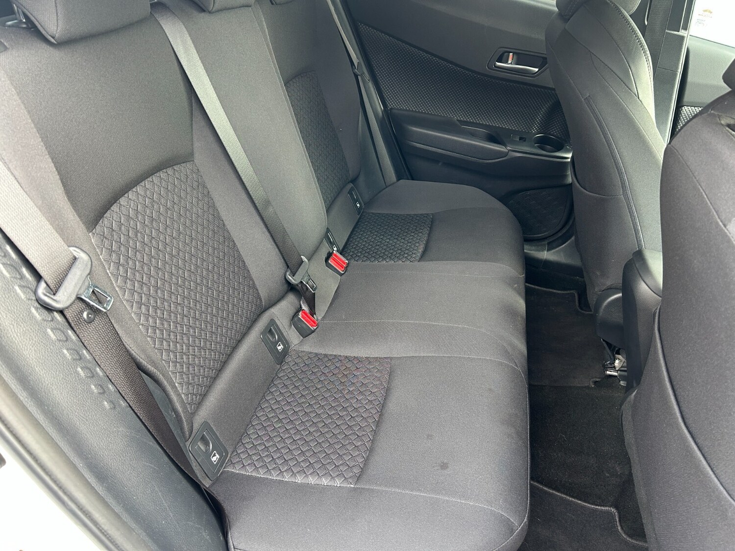 Used Toyota C-HR 2023 for sale - 78036775: Photo 18