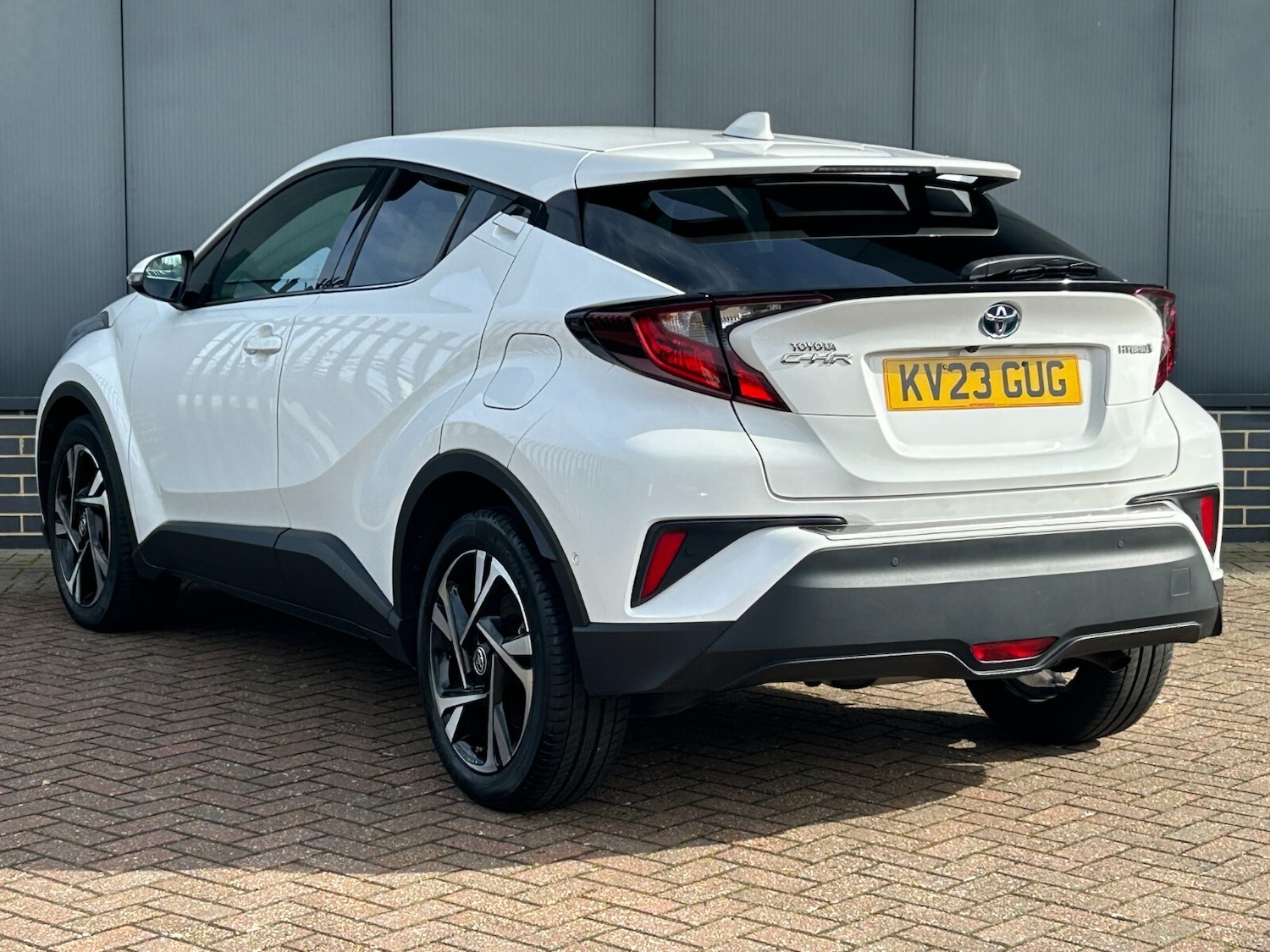 Used Toyota C-HR 2023 for sale - 78036775: Photo 5