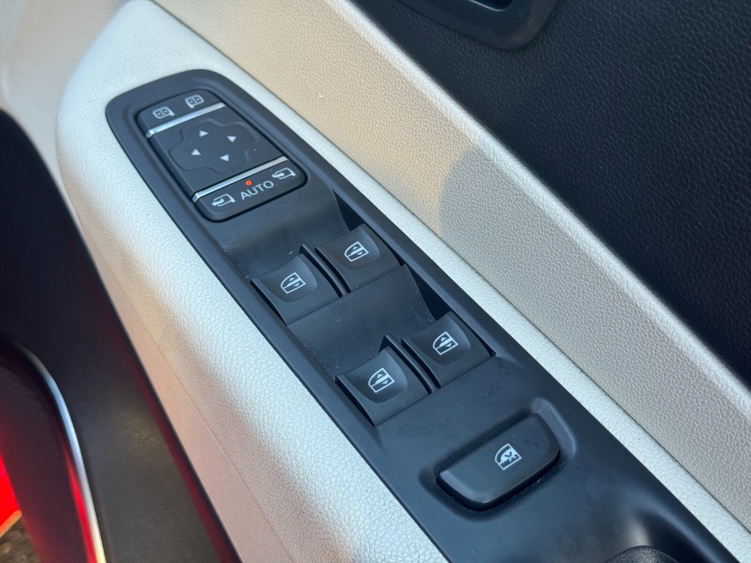 Used Renault Captur 2019 for sale - 76851213: Photo 22