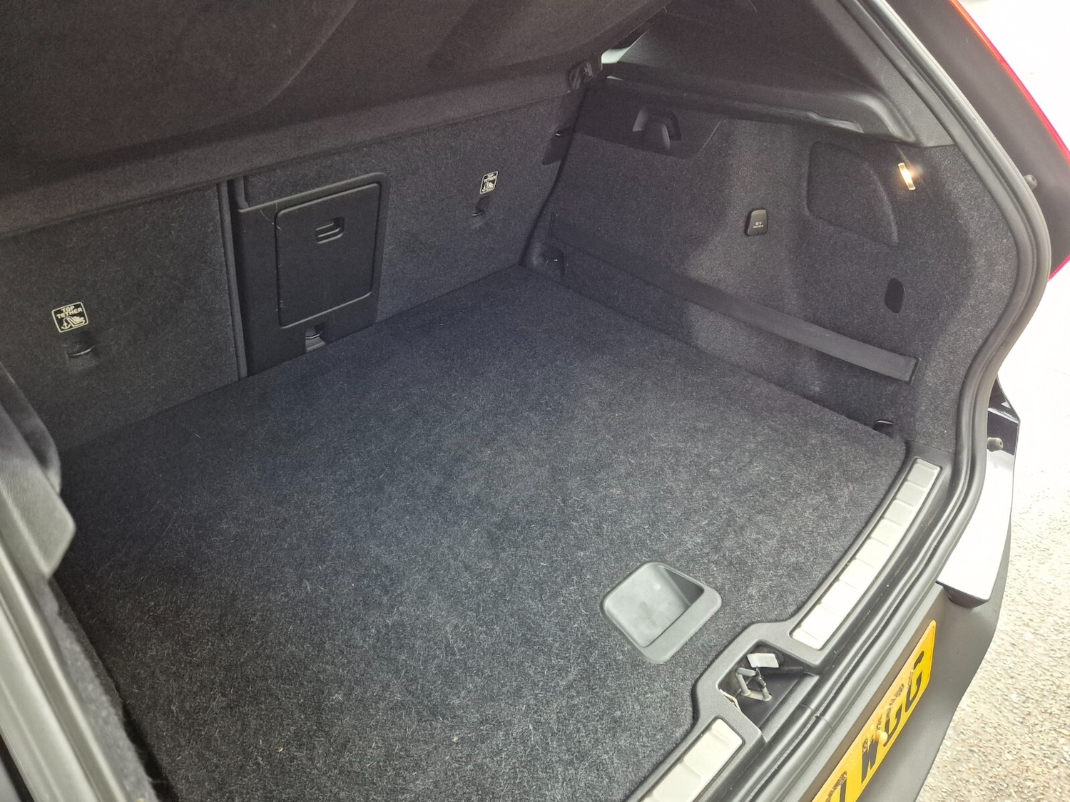 Used Volvo XC40 2020 for sale - 76871600: Photo 17