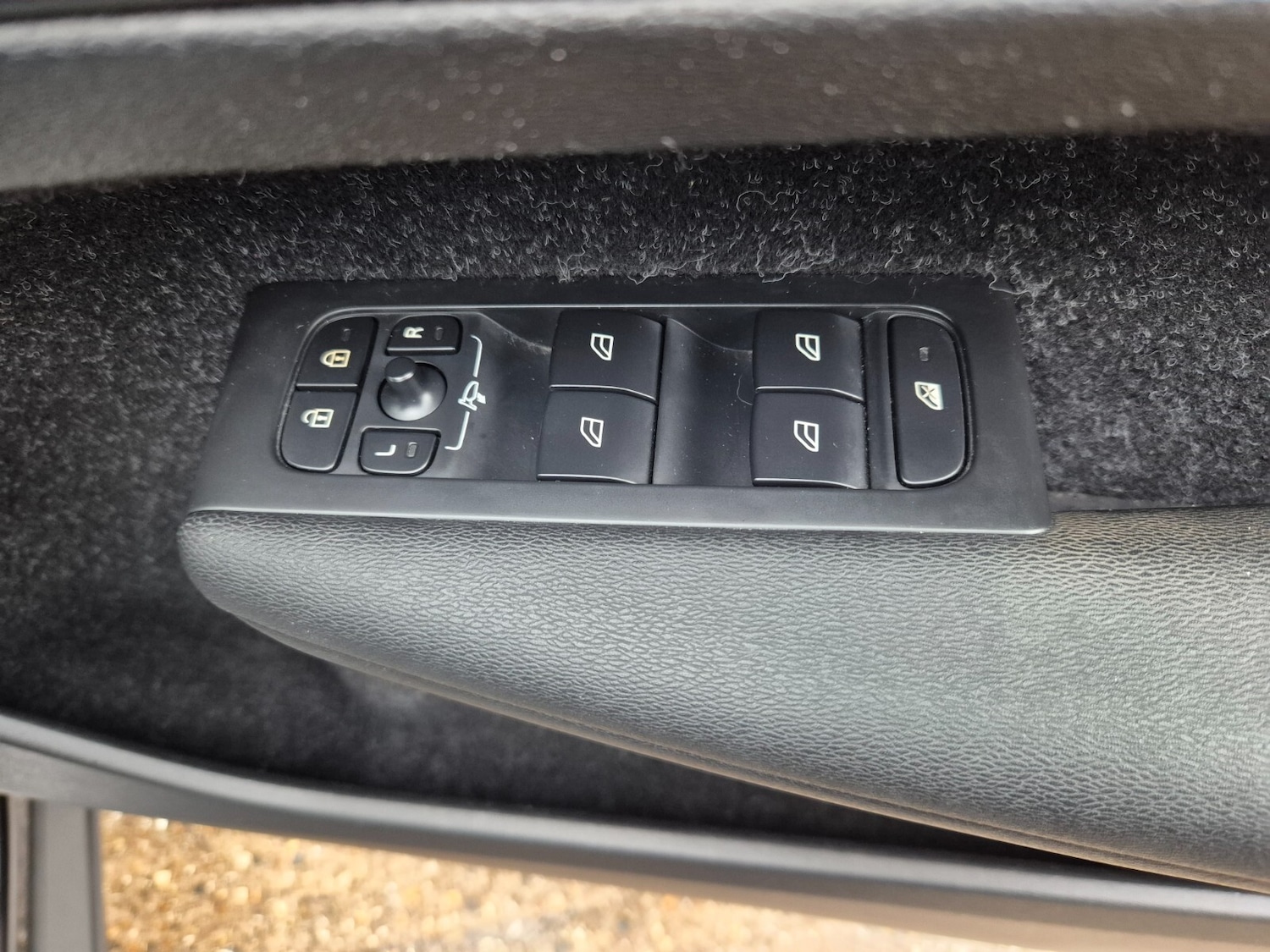 Used Volvo XC40 2020 for sale - 76871600: Photo 28