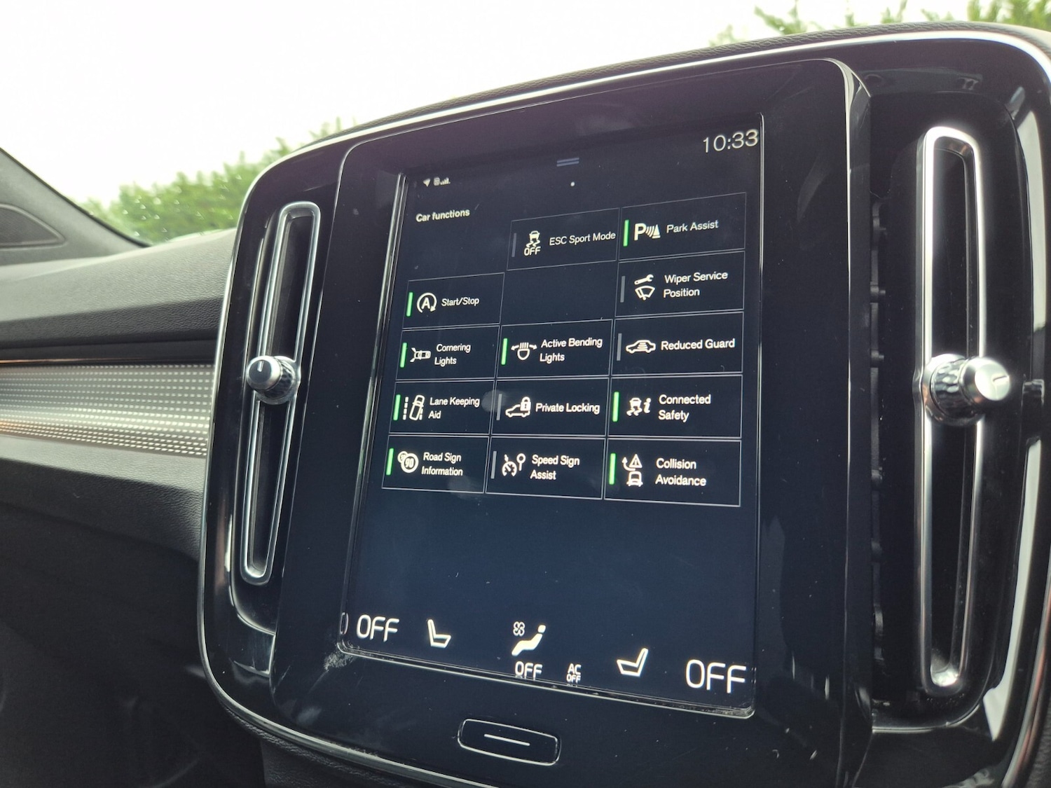 Used Volvo XC40 2020 for sale - 76871600: Photo 43