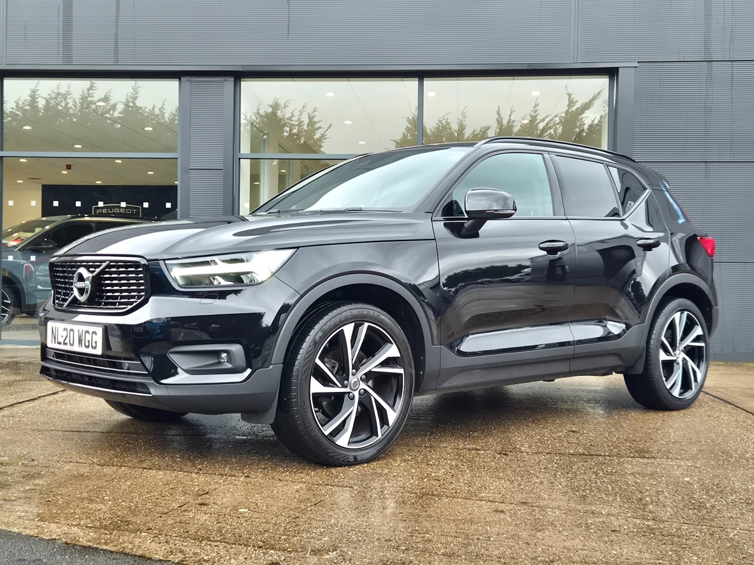 Used Volvo XC40 2020 for sale - 76871600: Photo 7