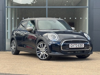 2024 - 1.5 Cooper 5dr Auto