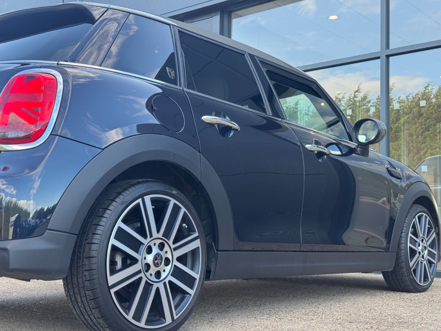 Used MINI Hatch 2024 for sale - 75852544: Photo 20