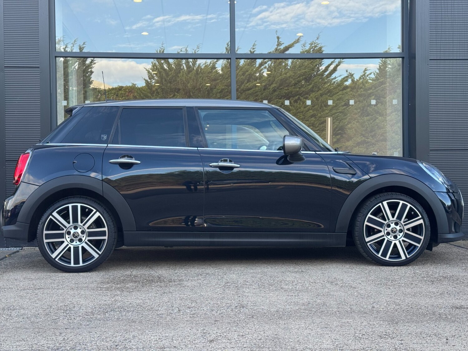 Used MINI Hatch 2024 for sale - 75852544: Photo 25