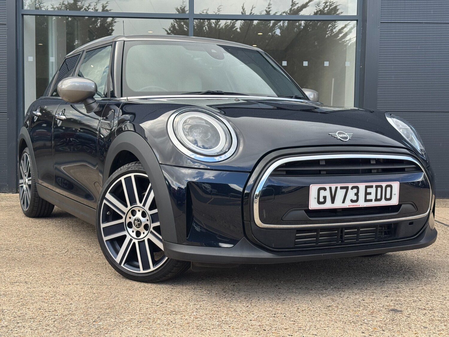 Used MINI Hatch 2024 for sale - 75852544: Photo 3