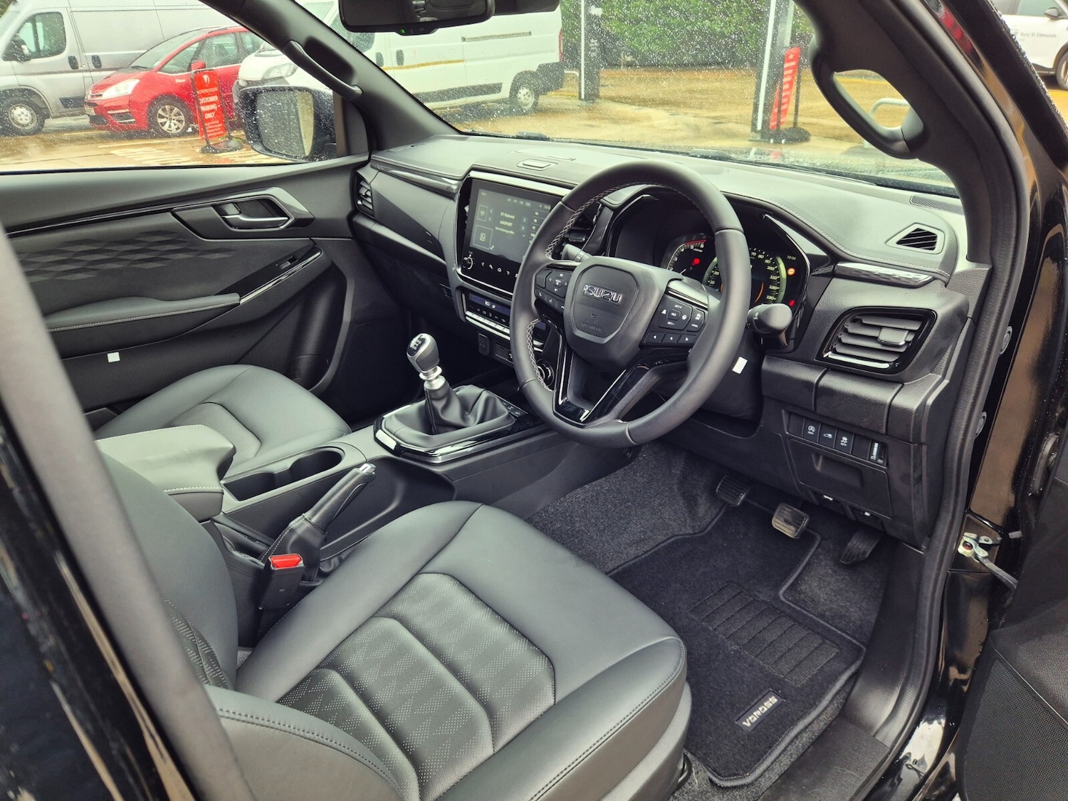 Used Isuzu D-Max 2025 for sale - 76874141: Photo 31