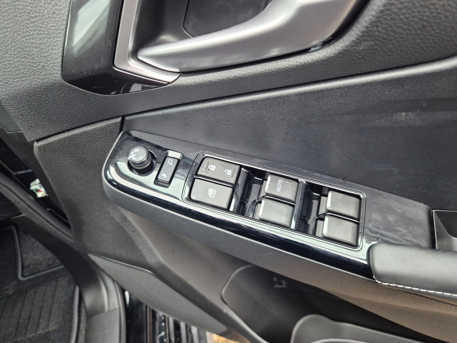 Used Isuzu D-Max 2025 for sale - 76874141: Photo 34