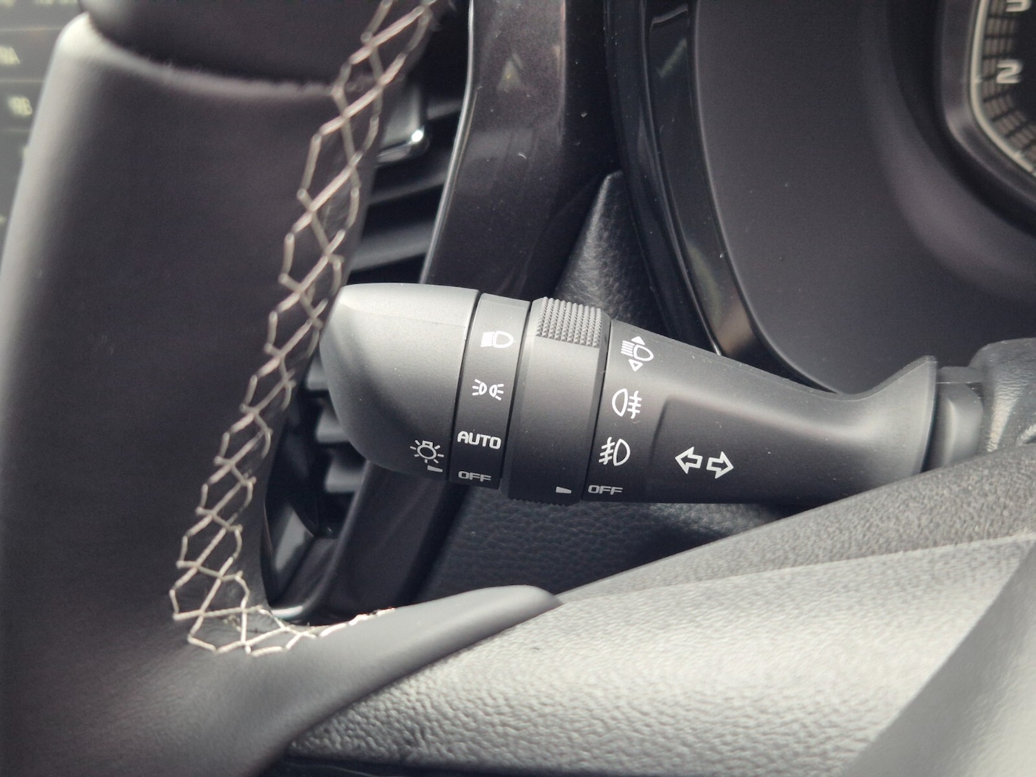 Used Isuzu D-Max 2025 for sale - 76874141: Photo 39