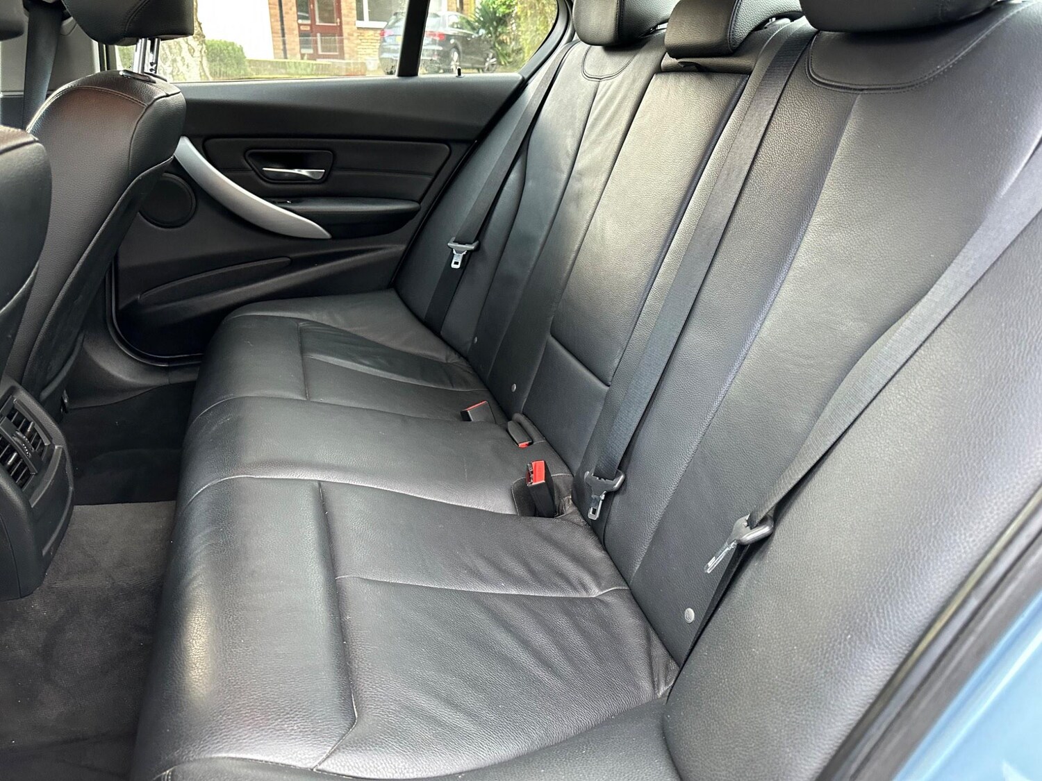 Used BMW 3 Series 2012 for sale - 77927972: Photo 10