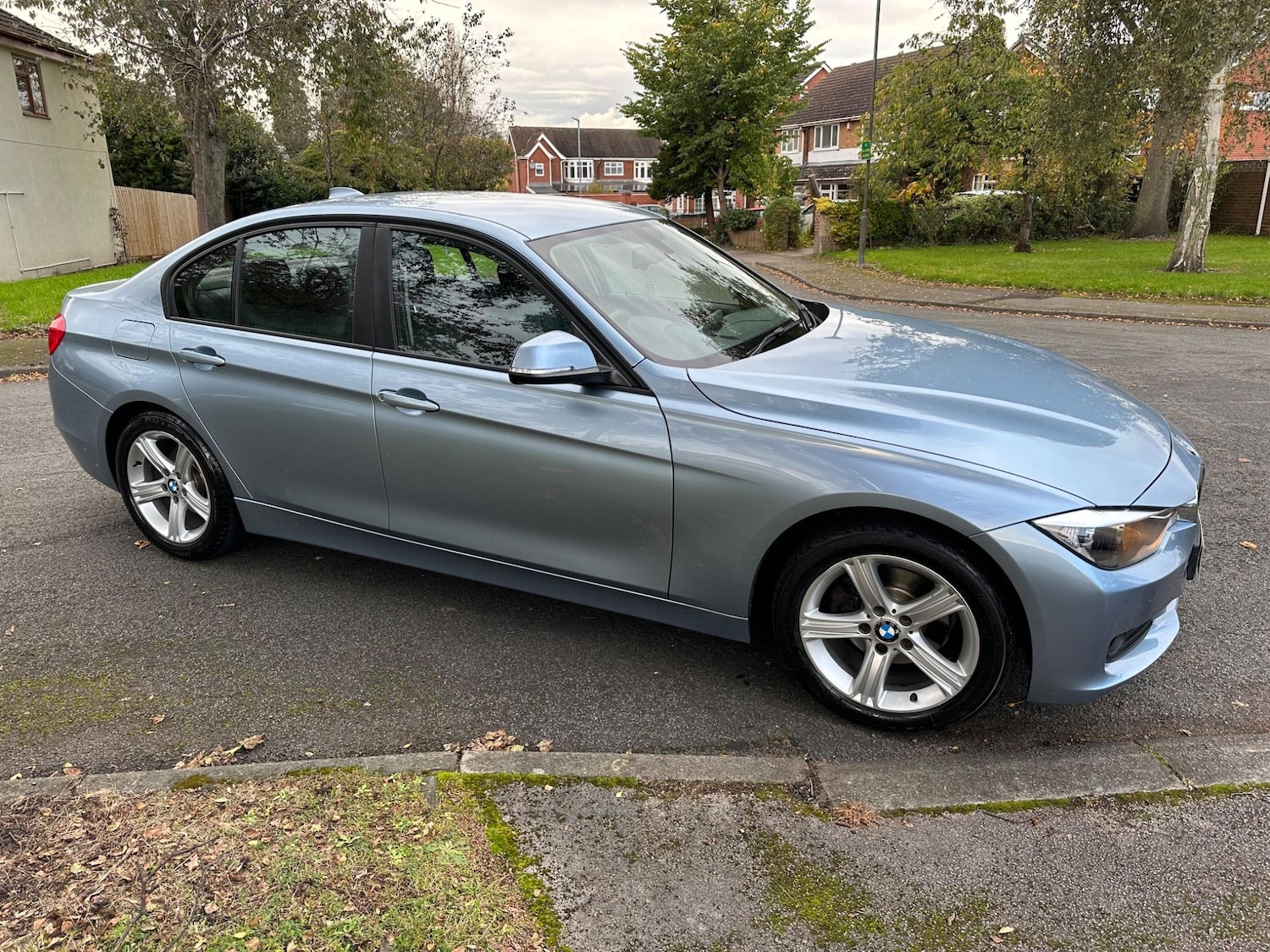 Used BMW 3 Series 2012 for sale - 77927972: Photo 3