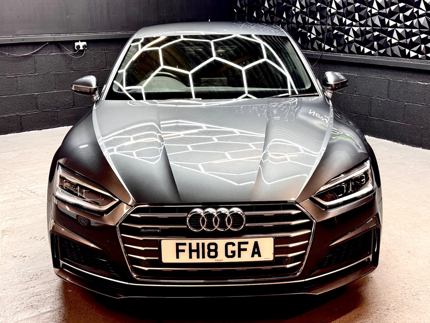 Used Audi A5 for sale - 77762577: Photo 2