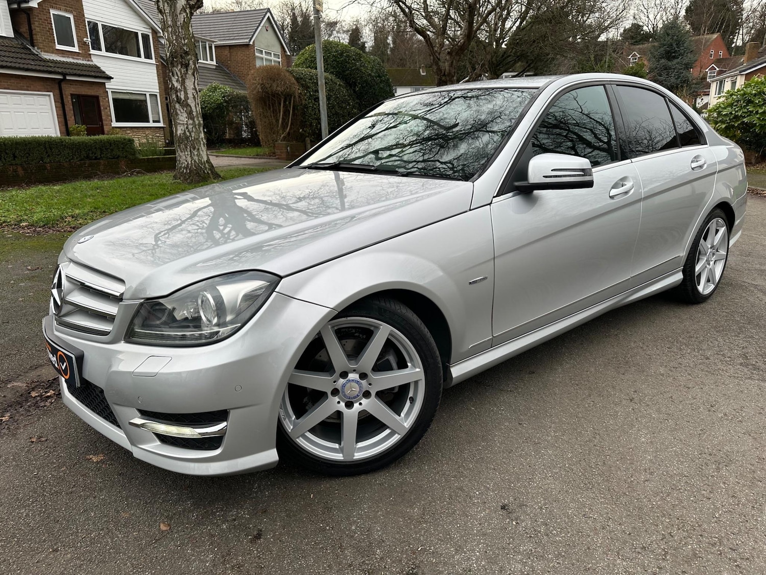 Used Mercedes-Benz C Class for sale - 77927984: Photo 2