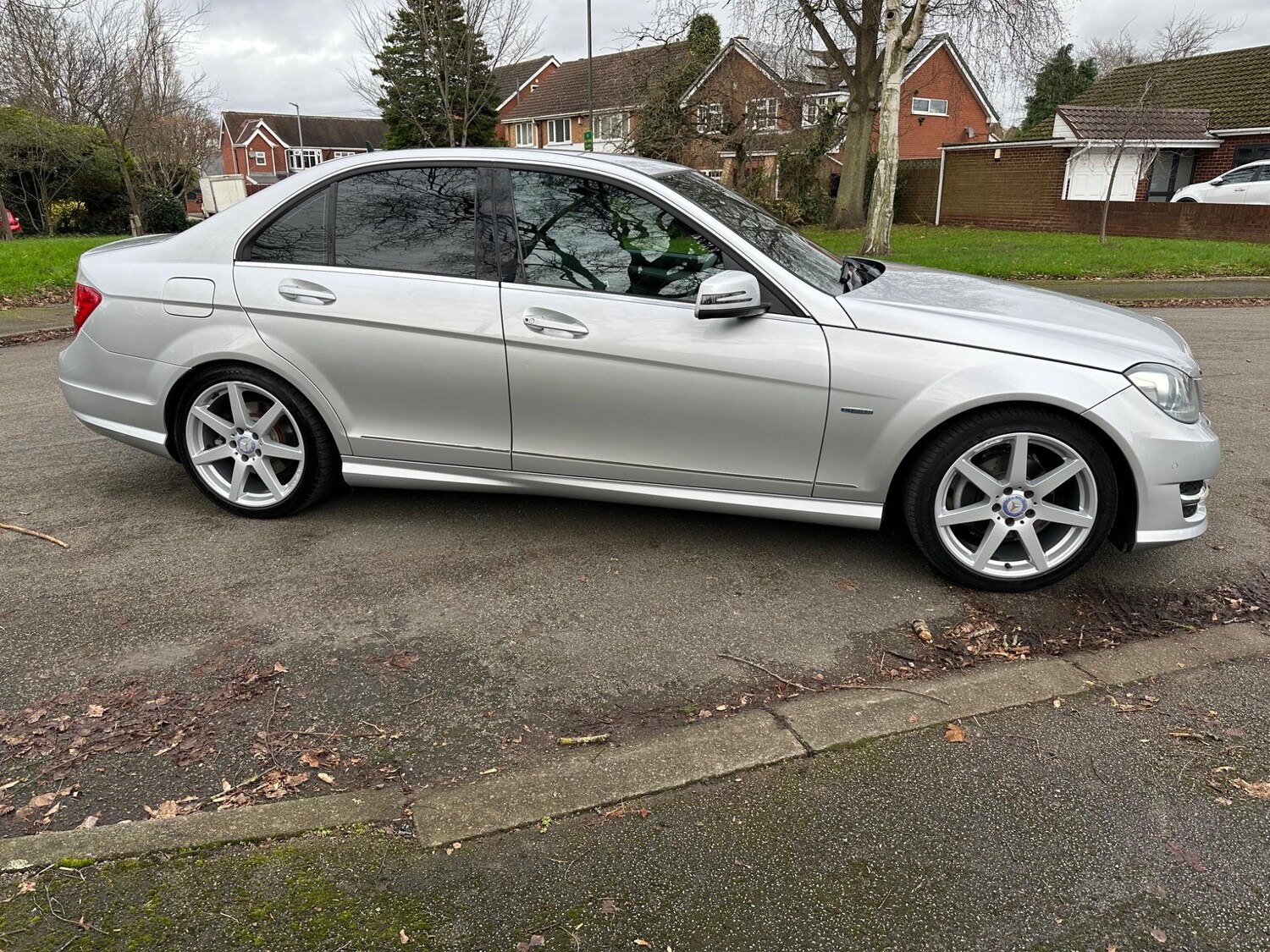 Used Mercedes-Benz C Class for sale - 77927984: Photo 9