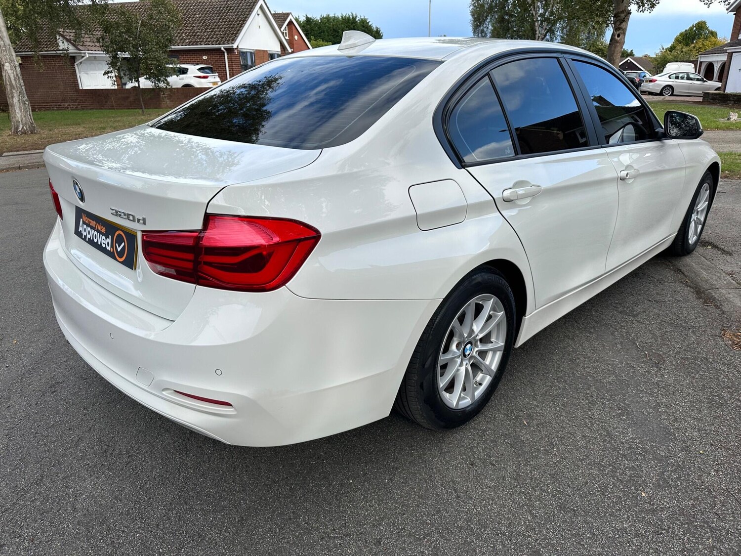 Used BMW 3 Series 2016 for sale - 77927724: Photo 11