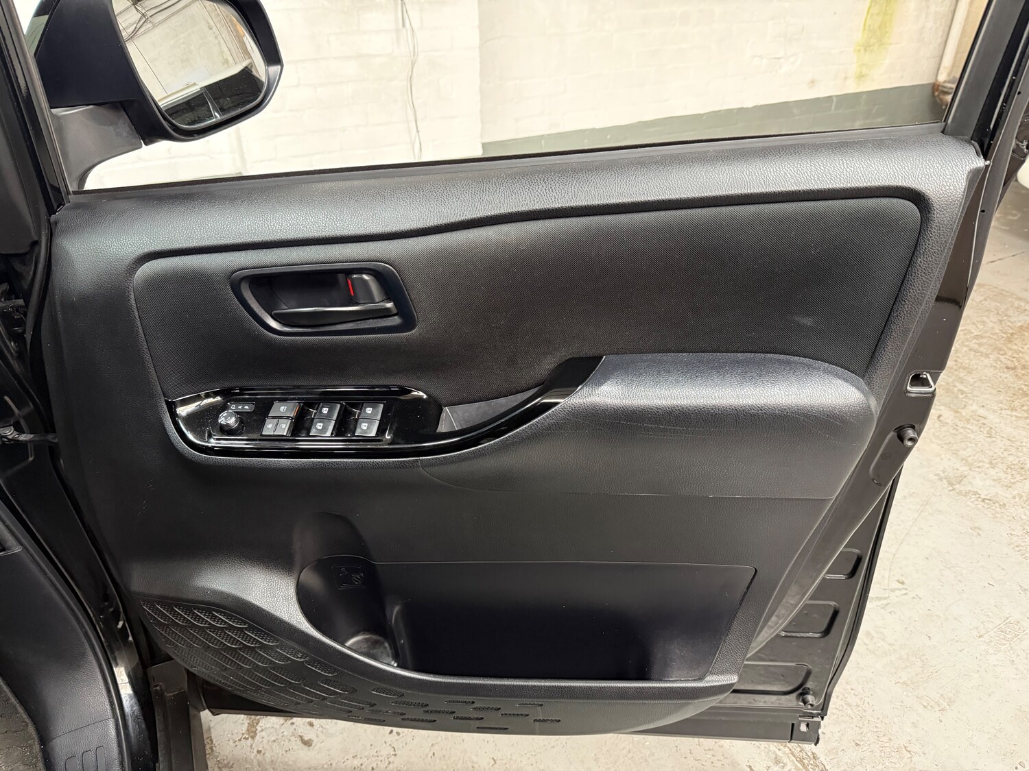 Used Toyota Noah 2026 for sale - 77966433: Photo 18