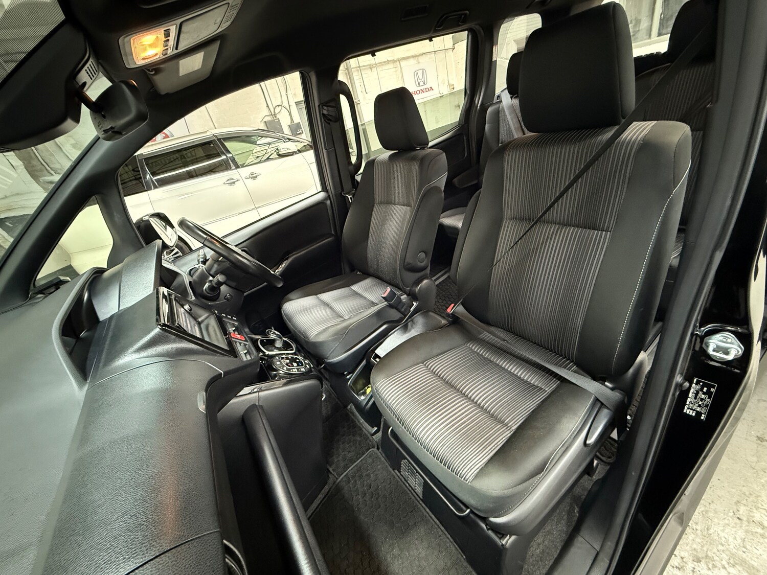 Used Toyota Noah 2026 for sale - 77966433: Photo 22