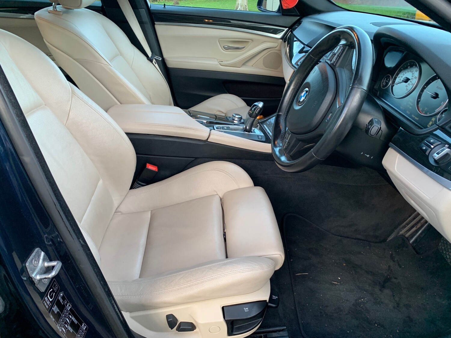 Used BMW 5 Series 2012 for sale - 77927905: Photo 23