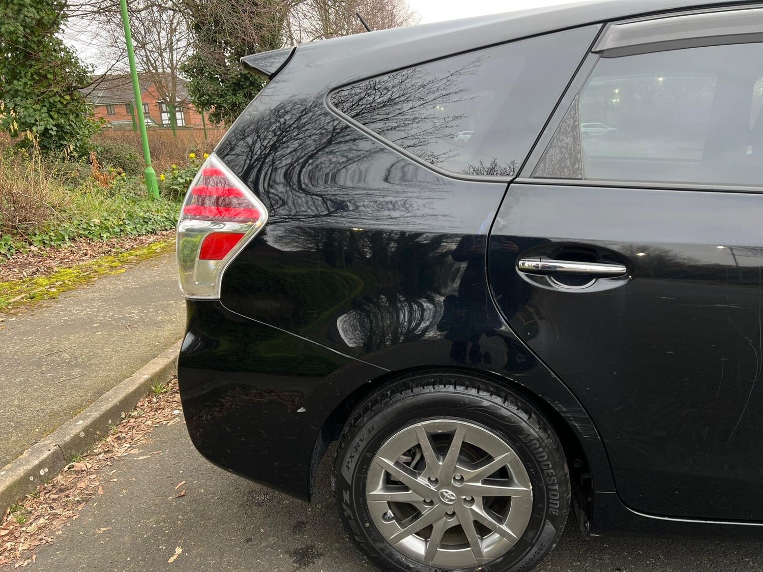 Used Toyota Prius+ 2016 for sale - 77966432: Photo 21