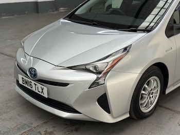 Used Toyota Prius 2016 for sale - 79047321: Photo